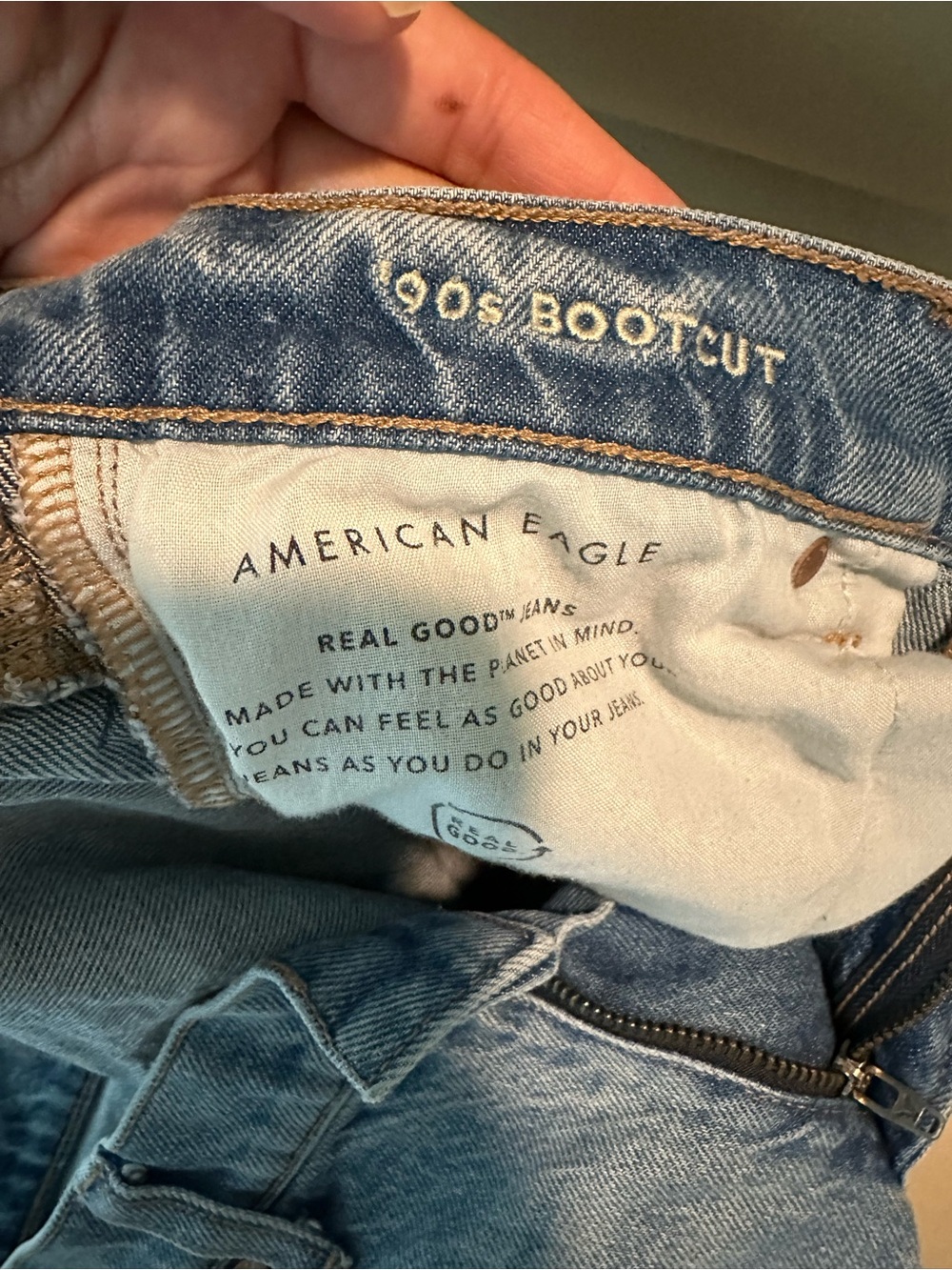 American Eagle 90s Bootcut
Denim Blue Jeans Split Hem - Picture 5 of 7